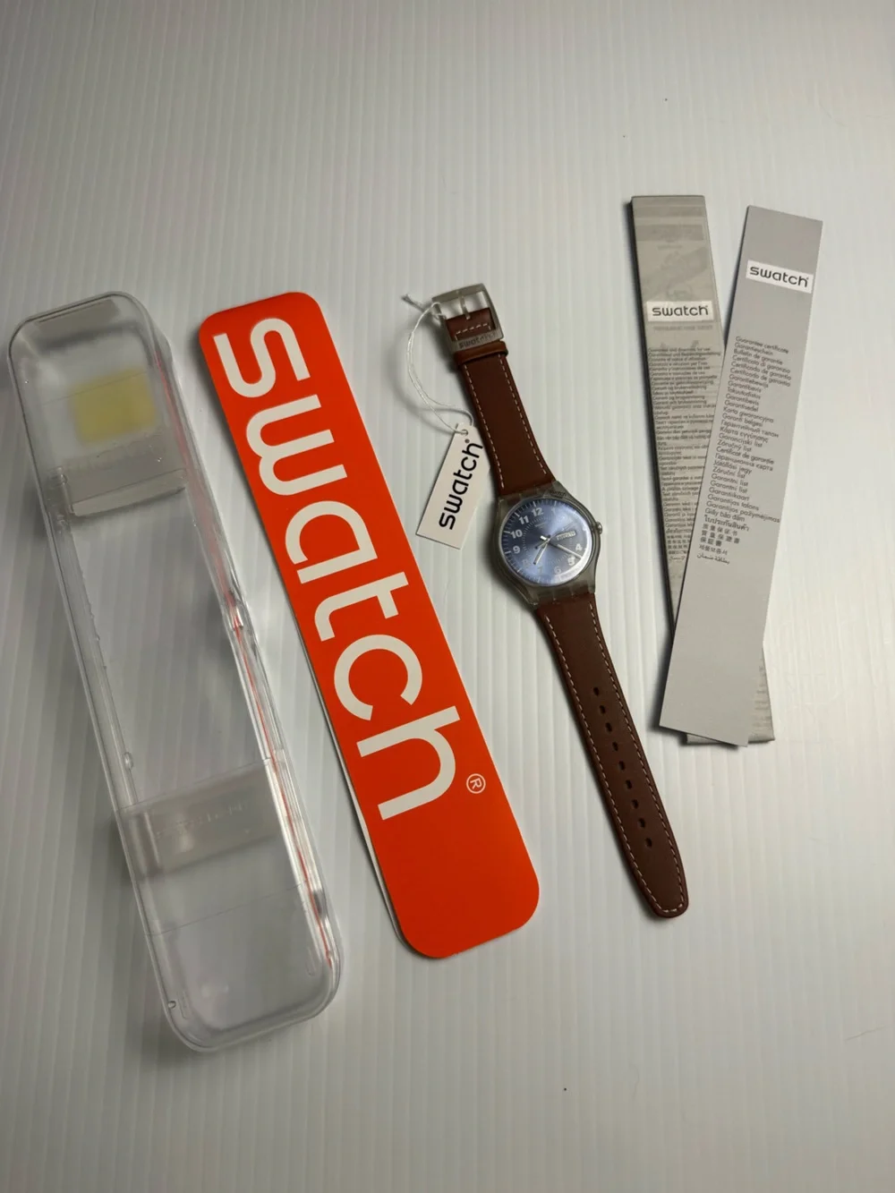 Swatch NWT+Box SUOK709 Vent Brülant Leather Strap Brand New